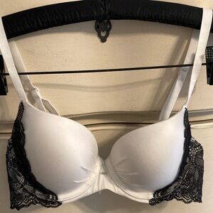 Victoria's Secret Black and Cream Lace Trim Bra padded push-up